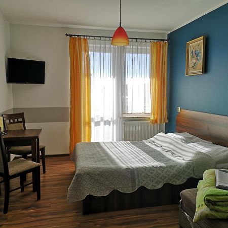 Roza Wiatrow Wladyslawowo Apartment Ngoại thất bức ảnh