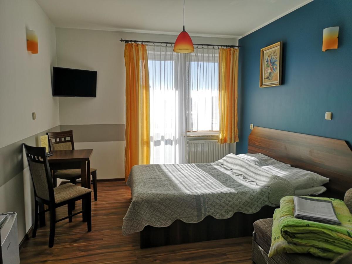 Roza Wiatrow Wladyslawowo Apartment Ngoại thất bức ảnh